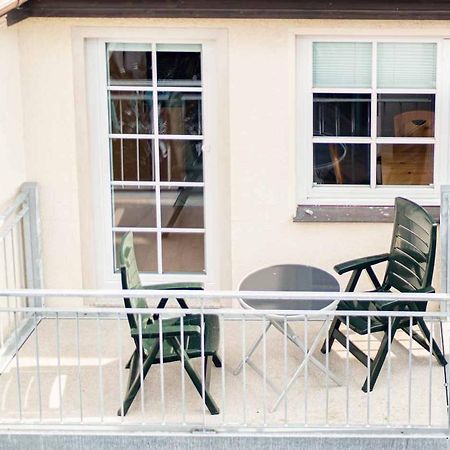 Apartmenthaus Chrischanshof Rostock Exteriör bild