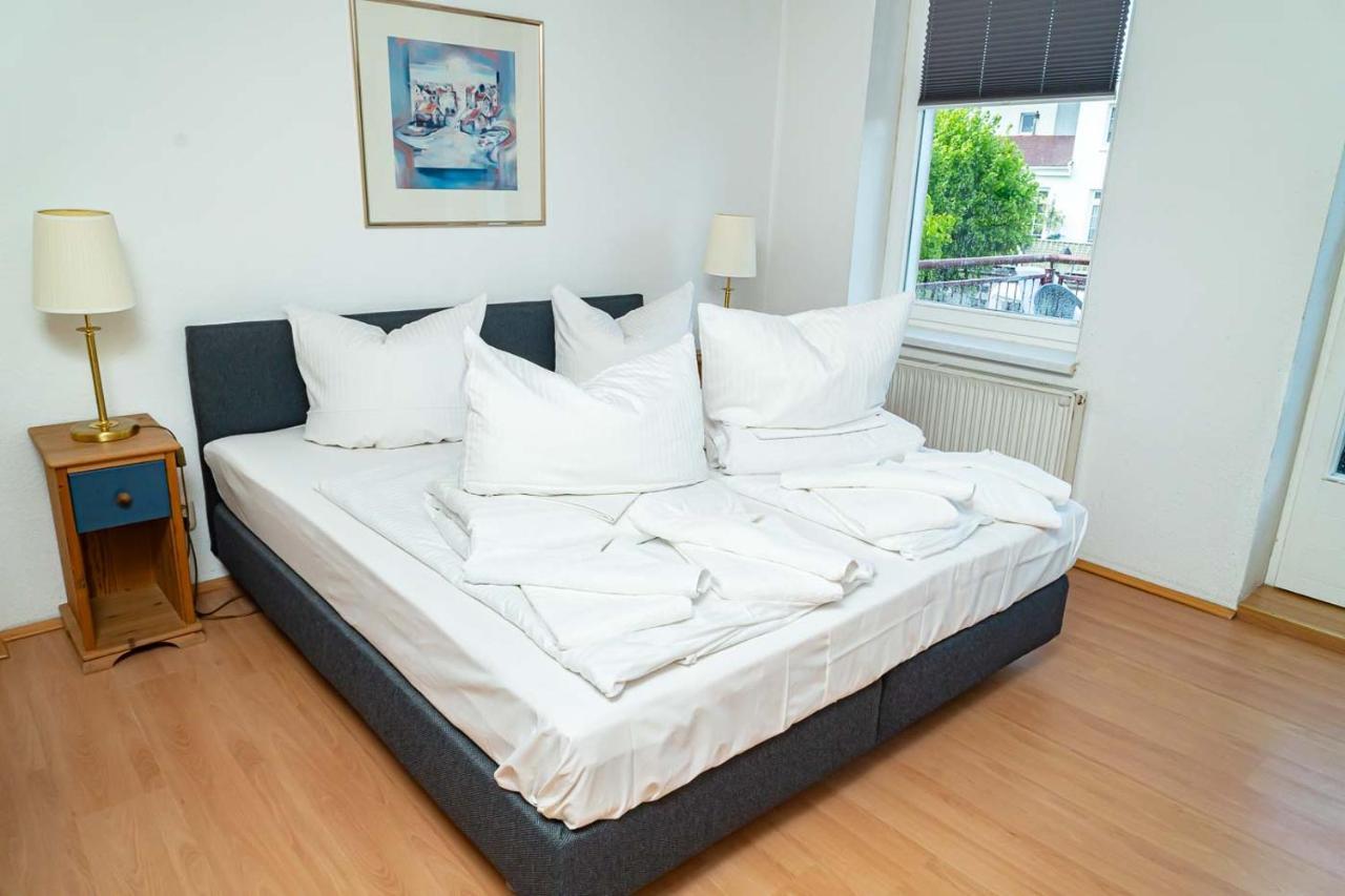 Apartmenthaus Chrischanshof Rostock Exteriör bild